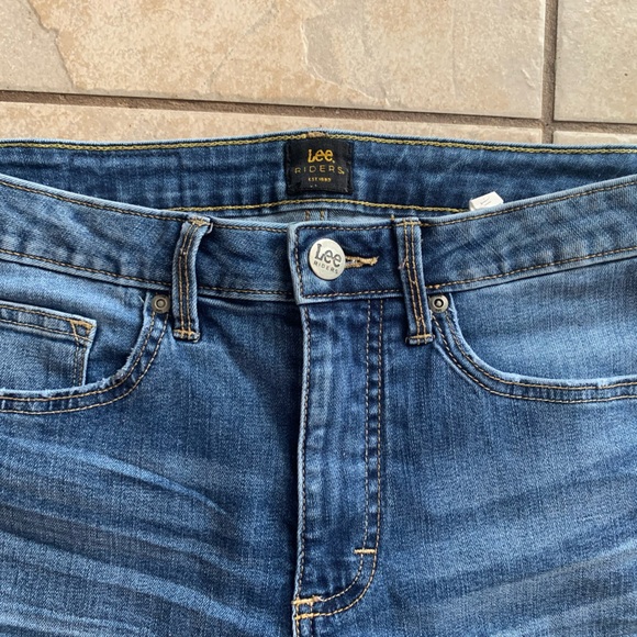 Lee Riders Midrise/Highrise skinny jeans - Picture 2 of 7